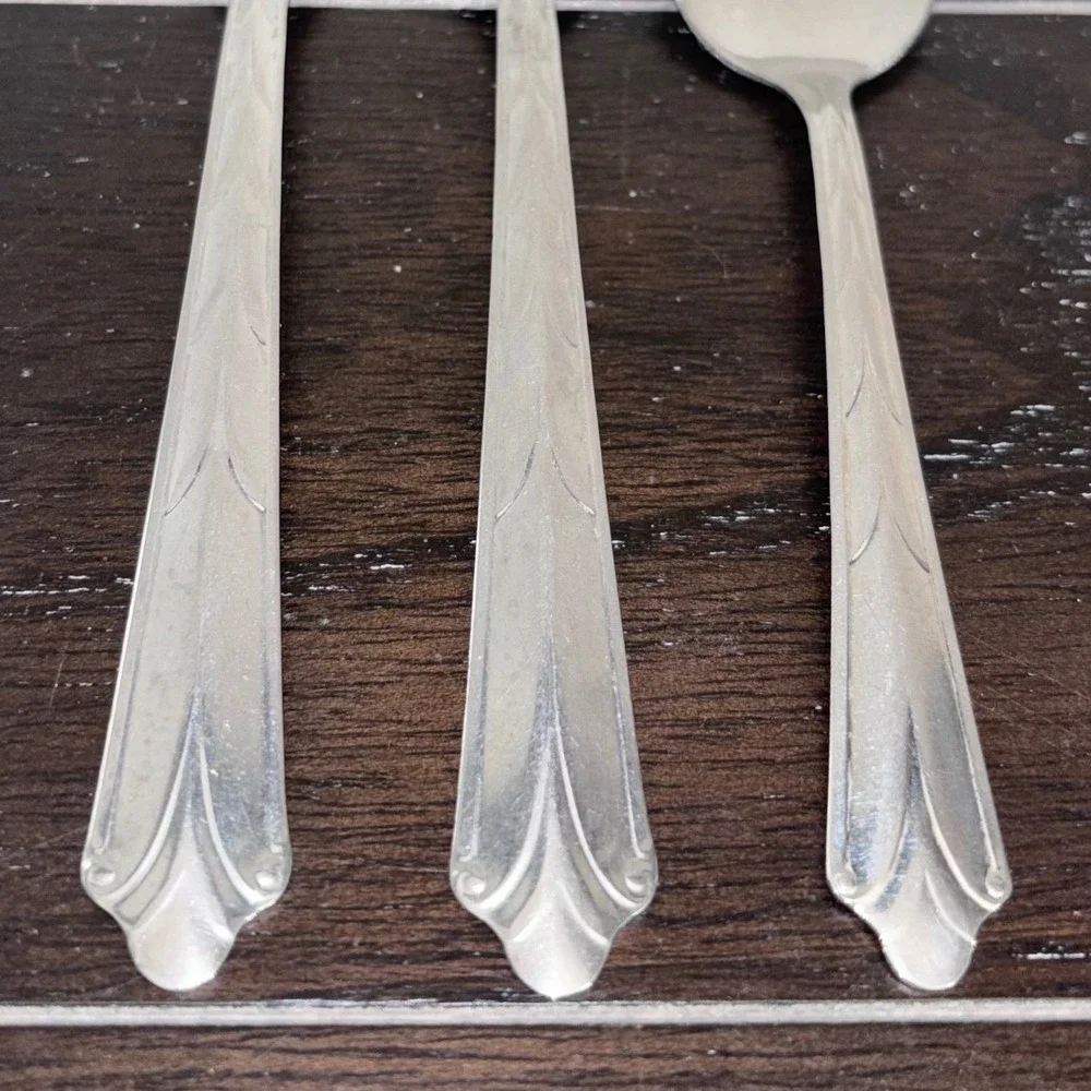 Ekco 18-8 | Stainless USA | Kenilworth | Flatware Set-2 Dinner Forks‎ 1 Teaspoon